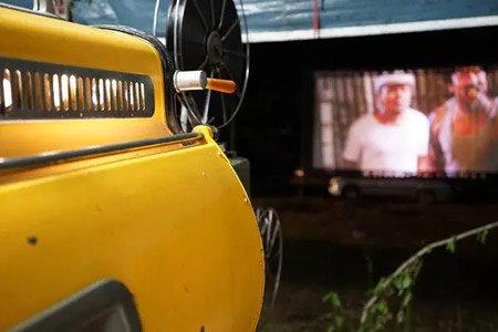 Outdoor Screens