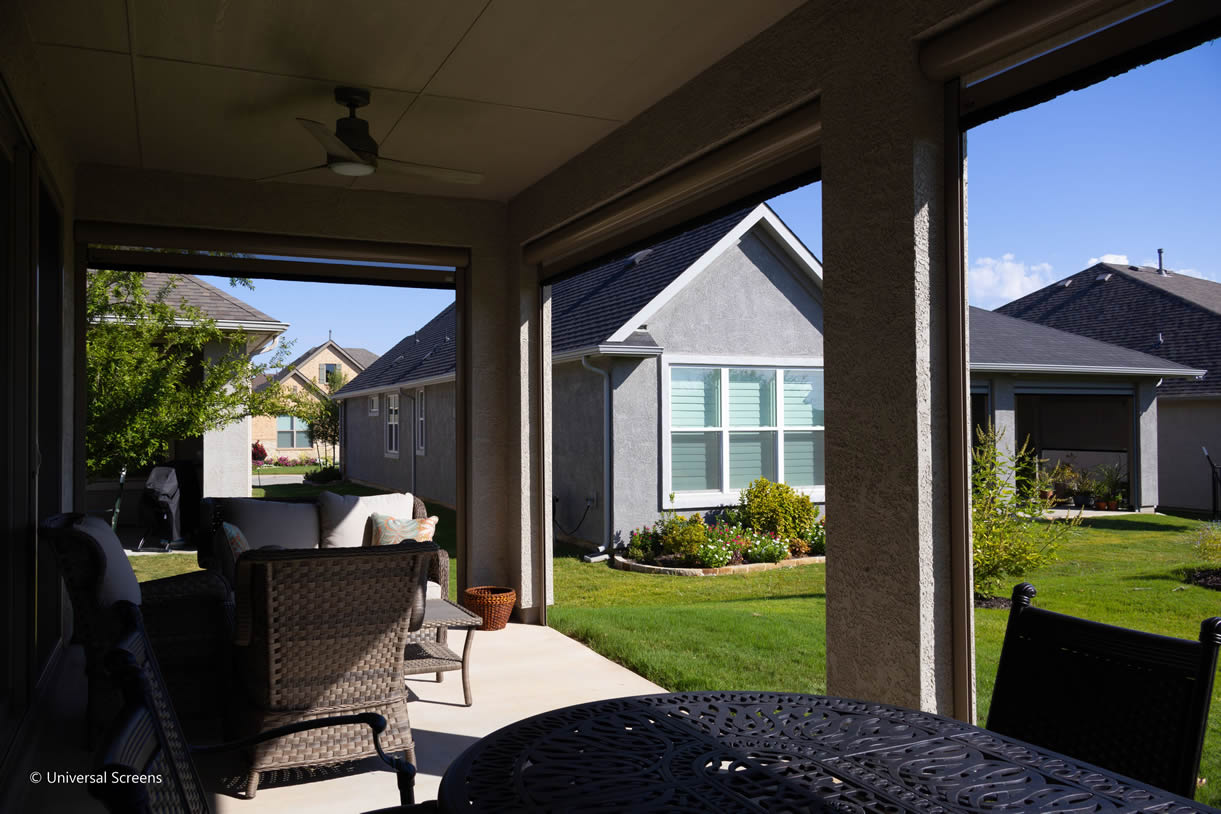 Patio with retractable screens lowered